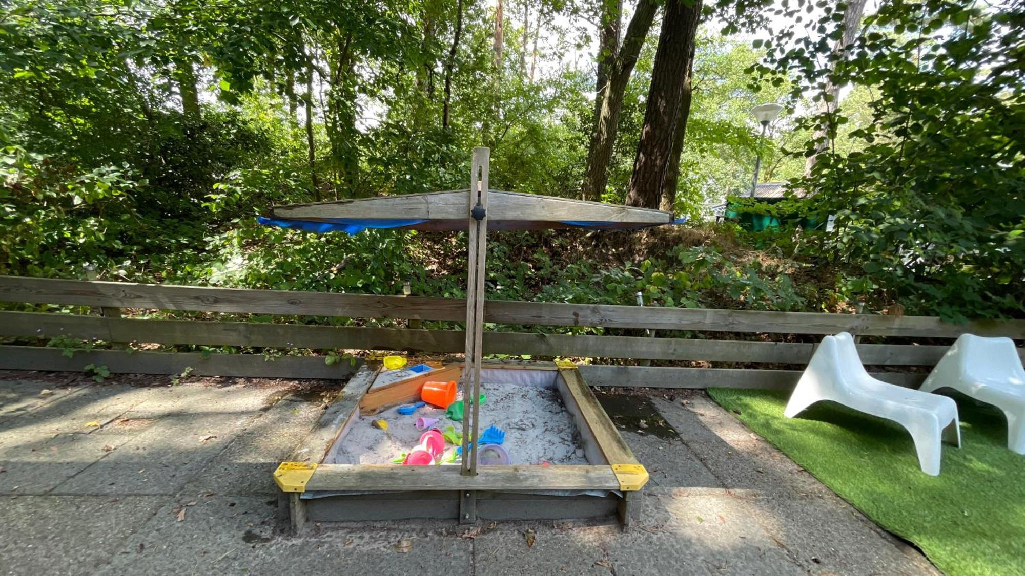 Sayang26 Gezellige Gezinsvriendelijke Stacaravan Op Familiecamping De Vossenburcht In Natuurgebied Reestdal - No Workers Allowed Villa IJhorst Esterno foto